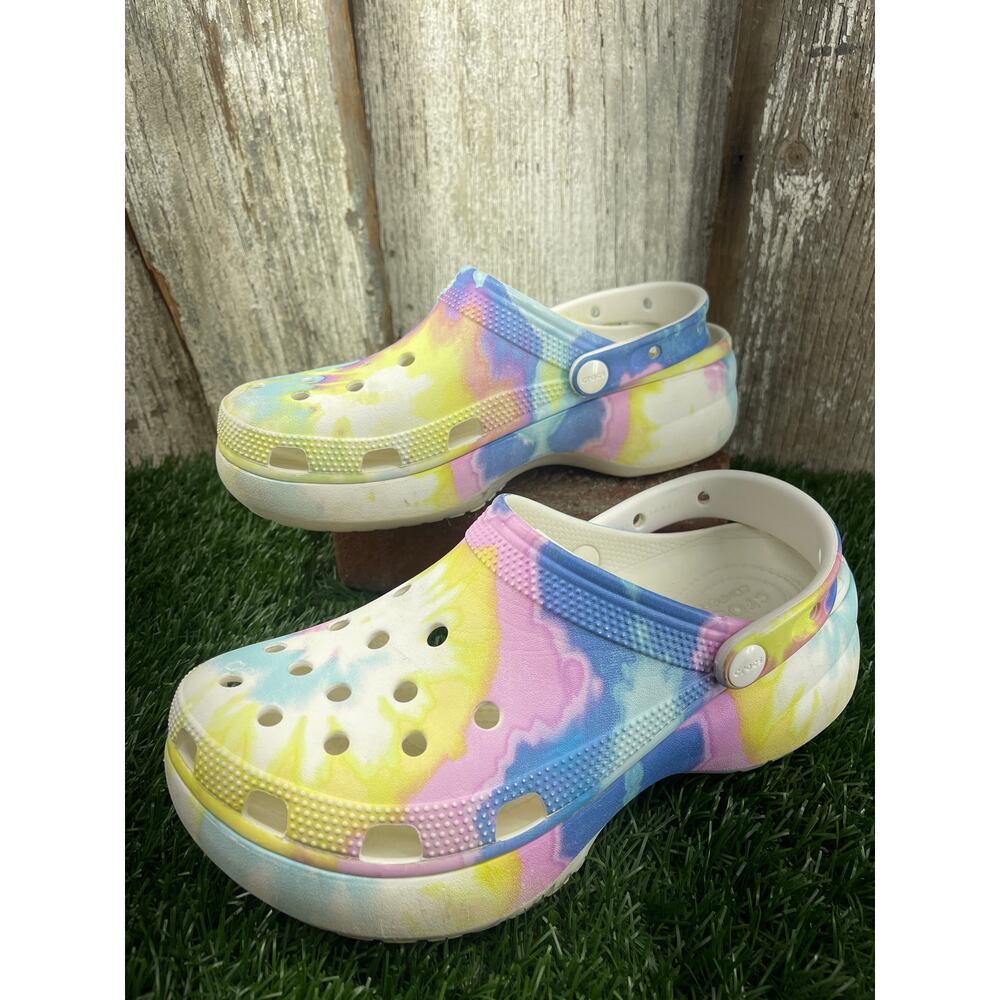 Crocs Platform Classic Tie Dye Graphic Multicolor Womens Comfort Clog Size 9
